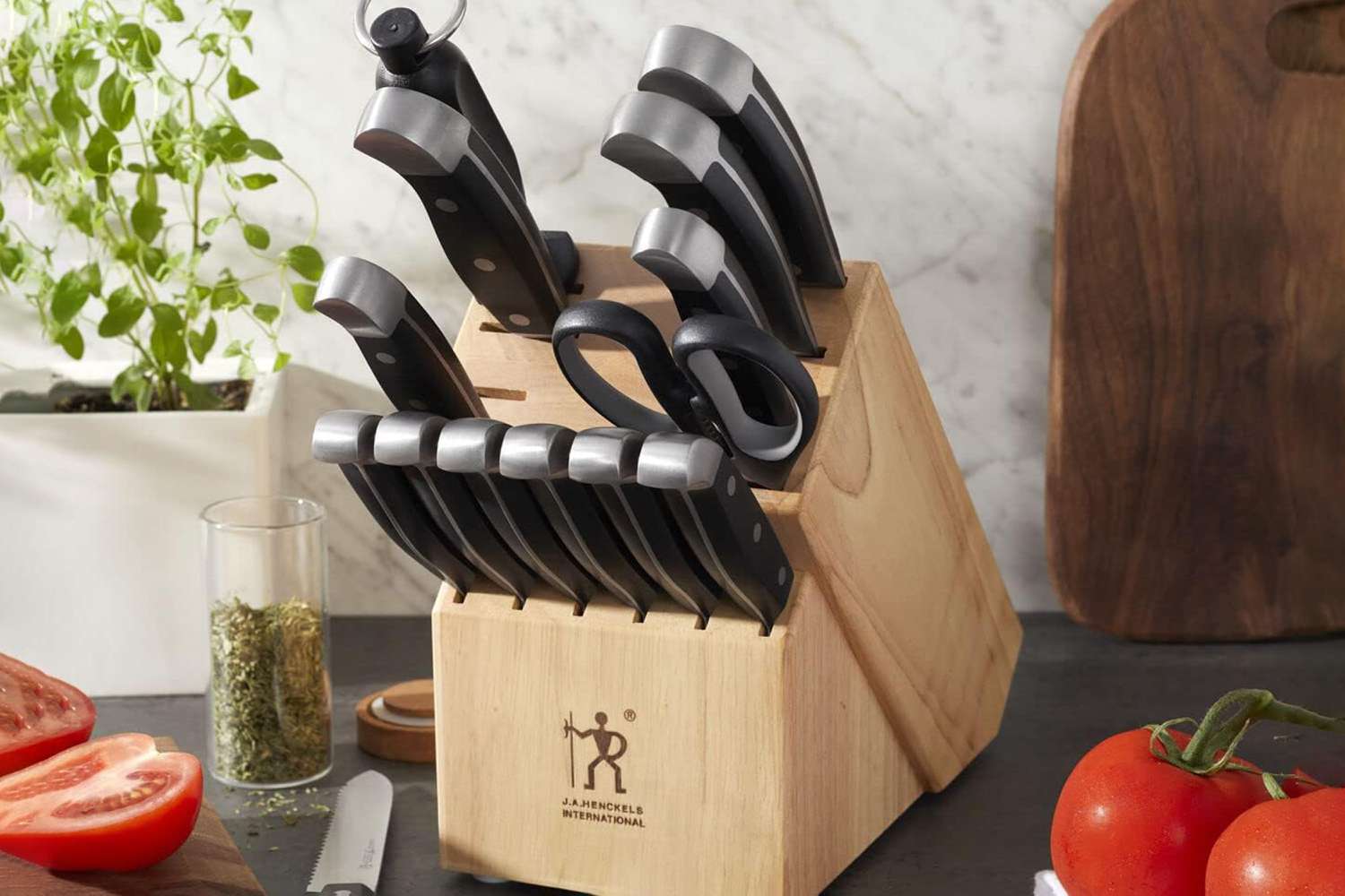 Best Kitchen Knife Sets under 200